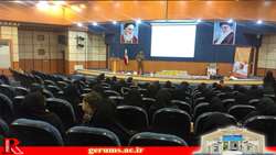 کارگاه پیشگیری از اختلالات تغذیه ای در دانش اموزان برگزار شد.